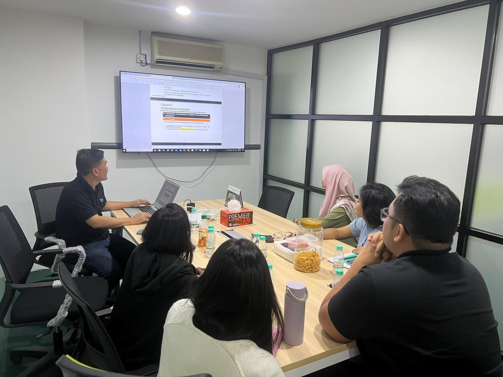 Documentation IMS ISO 9001:2015 Training and Review